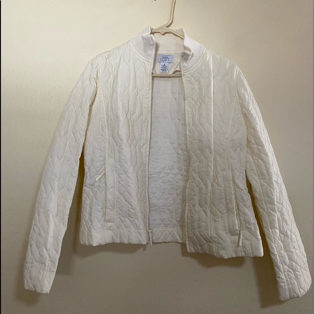 ann taylor loft quilted jacket Cream- Size 8